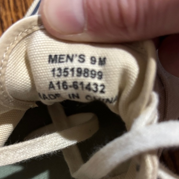 Sperry Men's Cream Canvas Sneakers - Picture 4 of 5